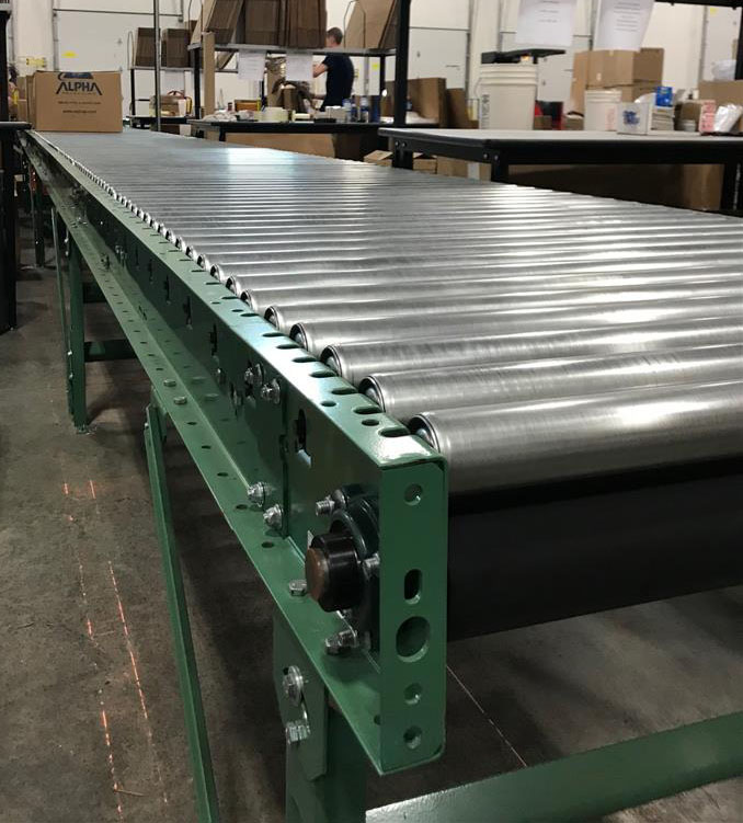 Accumulation conveyor at shipping warehouse